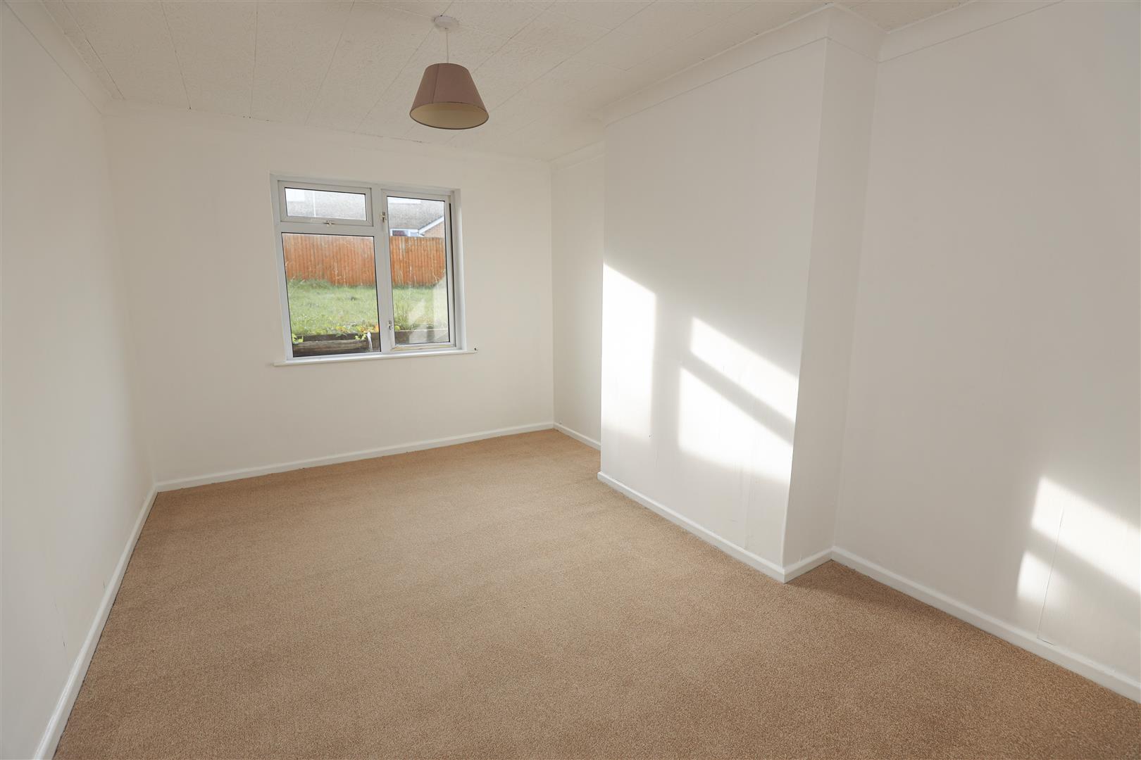 18 Oak Road, Llanharry, Pontyclun, Rhondda Cynon Taff, CF72 9HT